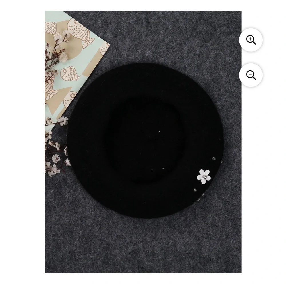 Girls Fashion Winter Warm‎ Beret Hat with Flowers, NWOT